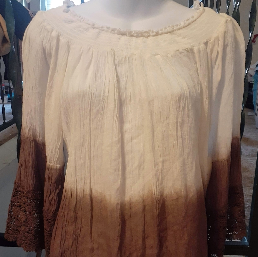 NWT Jr/Ms Off Shoulder Top